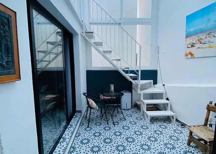 Modern In The Heart Of - 500 Meters From The إِستيبونا