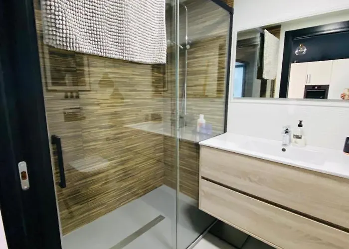 Modern In The Heart Of - 500 Meters From The *