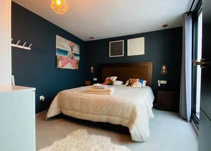 Apartman Modern In The Heart Of - 500 Meters From The *