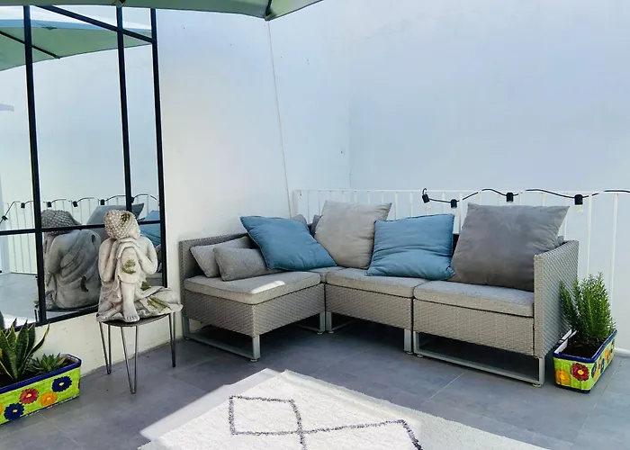 Apartman Modern In The Heart Of - 500 Meters From The